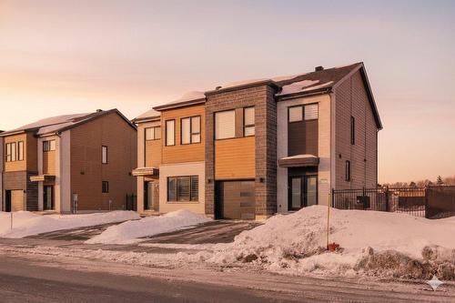 579 Rue O'Diana  Terrebonne (Lachenaie), QC J6X 0K5