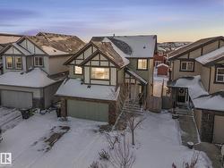 4211 CHARLES CL SW  Edmonton, AB T6W 0Z5