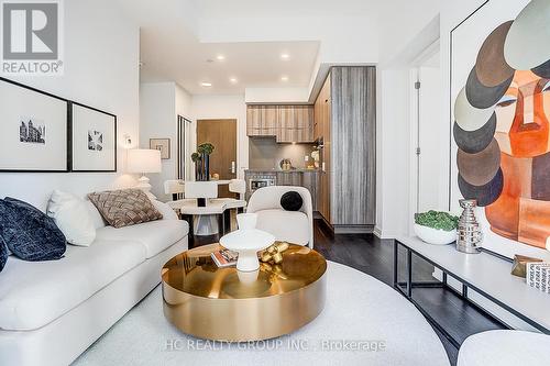 3007 - 39 ROEHAMPTON AVENUE  Toronto, ON M4P 1P9