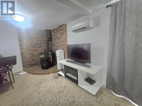 44 - 700 Harmony Road N, Oshawa, ON - Indoor Photo Showing Other Room