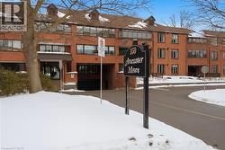 150 WILSON Street W Unit# 306  Ancaster, ON L8R 1E2