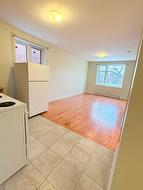 8-3251 Av. Van Horne  Montréal (Côte-Des-Neiges/Notre-Dame-De-Grâce), QC H3S 1R3