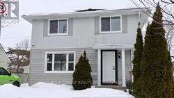 40 WISTOW STREET  London East (East C), ON N5Y 1E1