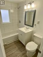 Bathroom second floor - 