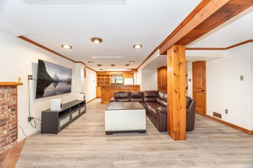 4085 Wheelwright Crescent, Mississauga, ON - Indoor Photo Showing Other Room