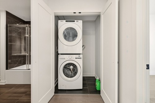 Laundry - 801-3500 Boul. St-Elzear O., Laval (Chomedey), QC - Indoor Photo Showing Laundry Room