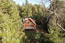 160 West Eagle Dr  Salt Spring, BC V8K 1E4
