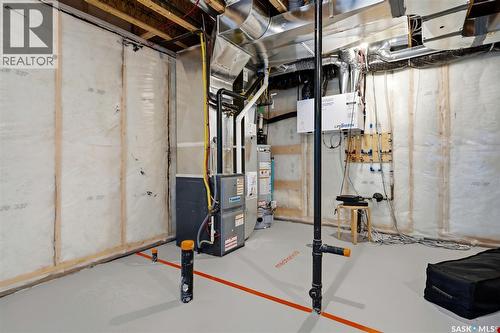 3204 Favel Drive, Regina, SK - Indoor Photo Showing Basement