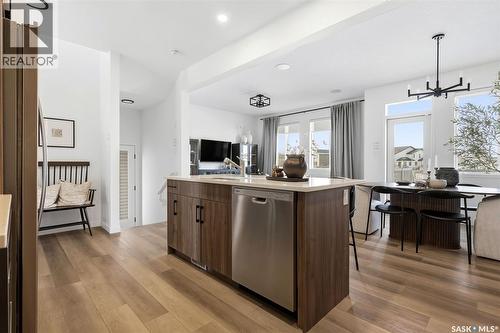 3204 Favel Drive, Regina, SK - Indoor Photo Showing Kitchen