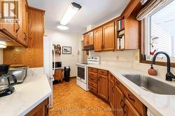 Lots of Counter Space - 