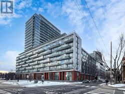 1806 - 90 STADIUM ROAD  Toronto, ON M5V 3W5