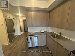 315 - 62 SKY HARBOUR DRIVE E  Brampton, ON L6Y 6J2