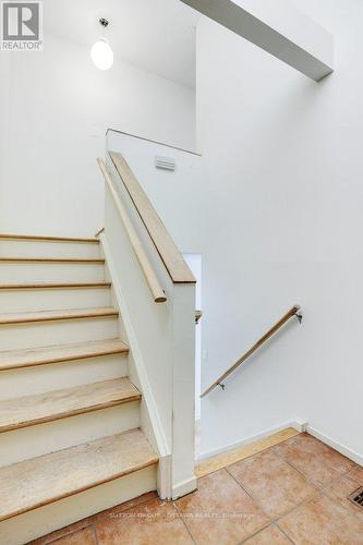 60 - 121 Buell Street, Ottawa, ON - Indoor Photo Showing Other Room