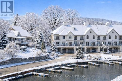 20 - 19 LAKE STREET  Grimsby (Grimsby Beach), ON L3M 0C3