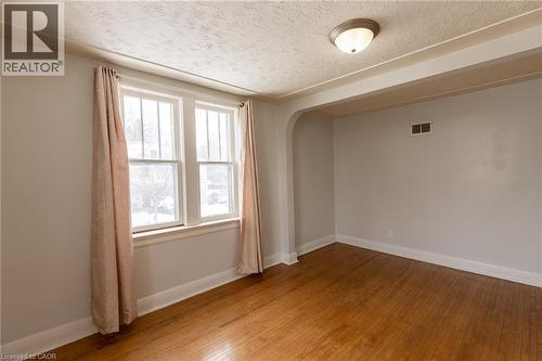 29 Mcnaughton Street, Cambridge, ON - Indoor Photo Showing Other Room