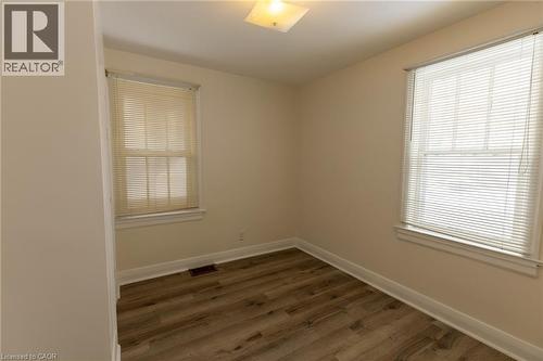 29 Mcnaughton Street, Cambridge, ON - Indoor Photo Showing Other Room