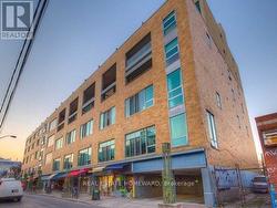 65 - 160 BALDWIN STREET  Toronto, ON M5T 3K7