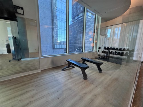 Salle d'exercice - 2205-1020 Rue De La Montagne, Montréal (Ville-Marie), QC - Indoor Photo Showing Gym Room
