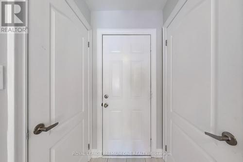 71 Dryden Way N, Toronto, ON - Indoor Photo Showing Other Room