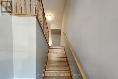 71 Dryden Way N, Toronto, ON - Indoor Photo Showing Other Room