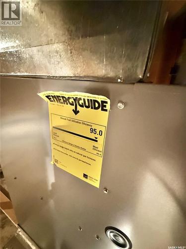 532 Leonard Street, Herbert, SK - Indoor