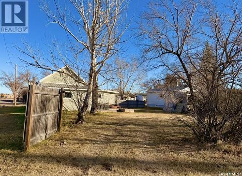 532 Leonard Street, Herbert, SK - Outdoor