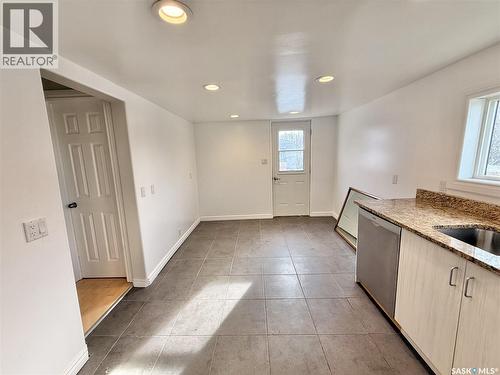 532 Leonard Street, Herbert, SK - Indoor Photo Showing Kitchen