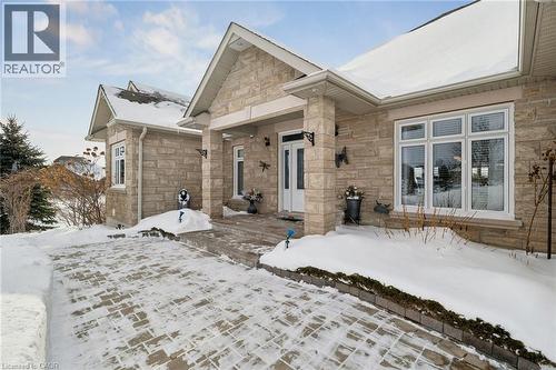 10 Brolley Crescent, Thornton, ON - Outdoor