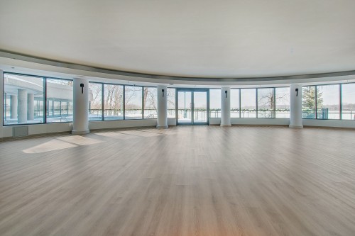 Other - 103-4450 Prom. Paton, Laval (Chomedey), QC - Indoor