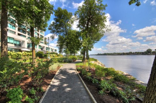 Waterfront - 103-4450 Prom. Paton, Laval (Chomedey), QC - Outdoor With Body Of Water With View