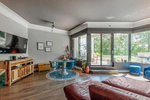 Dining room - 103-4450 Prom. Paton, Laval (Chomedey), QC - Indoor Photo Showing Living Room