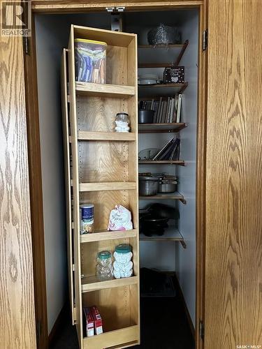 797 4Th Street W, Shaunavon, SK - Indoor Photo Showing Other Room