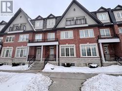 14-8 EATON PARK LANE  Toronto, ON M1W 0A5
