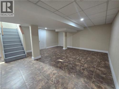 8199 Twenty Road E, Hamilton, ON - Indoor Photo Showing Other Room