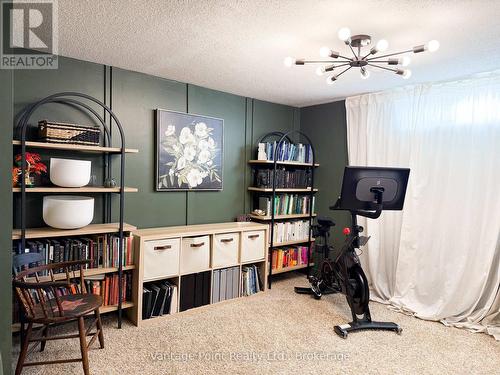 331 Morrison Road, Kitchener, ON - Indoor