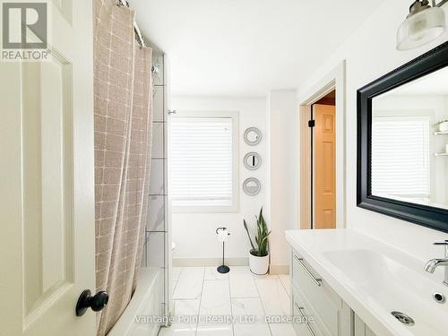 331 Morrison Road, Kitchener, ON - Indoor Photo Showing Bathroom