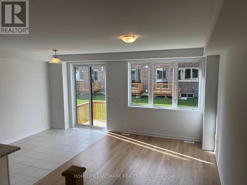36 John Canning Way E, Markham, ON - Indoor Photo Showing Other Room