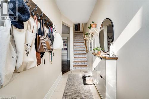 187 Oak Avenue, Hamilton, ON - Indoor Photo Showing Other Room