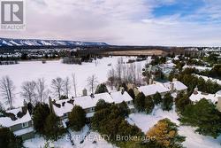 16 - 576 OXBOW CRESCENT  Collingwood, ON L9Y 5B4