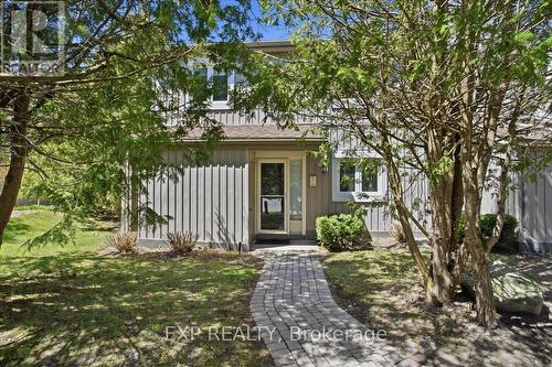 16 - 576 OXBOW CRESCENT  Collingwood, ON L9Y 5B4