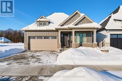 4 PAGE STREET  Pelham (Fonthill), ON L3E 0X3