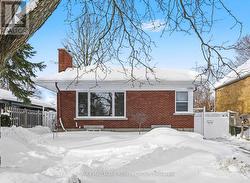 1530 WEYBURN STREET  Ottawa, ON K1G 0Y5