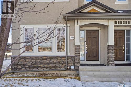 241 245 Ashworth Crescent, Saskatoon, SK - Outdoor