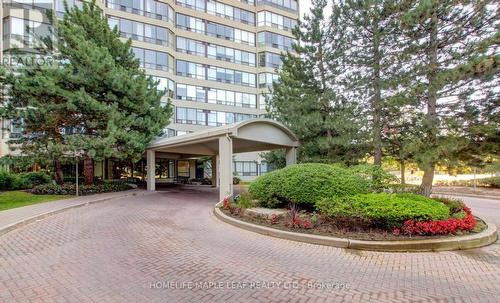 407 - 24 HANOVER ROAD  Brampton, ON L6S 5K8