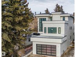 12306 39 AV NW  Edmonton, AB T6J 0N2