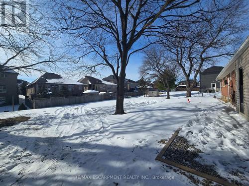 8199 Twenty Road E, Hamilton, ON - Outdoor