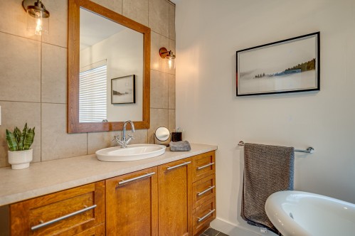 Bathroom - 305 Crois. Des Neiges, Saint-Sauveur, QC - Indoor Photo Showing Bathroom