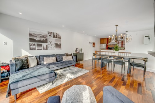 Living Room - 305 Crois. Des Neiges, Saint-Sauveur, QC - Indoor Photo Showing Living Room