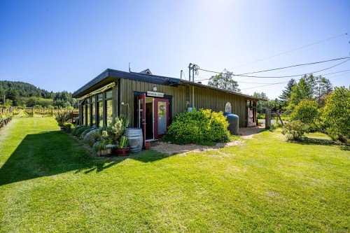 1885 Central Rd, Hornby Island, BC 