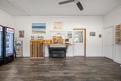 1885 Central Rd, Hornby Island, BC 